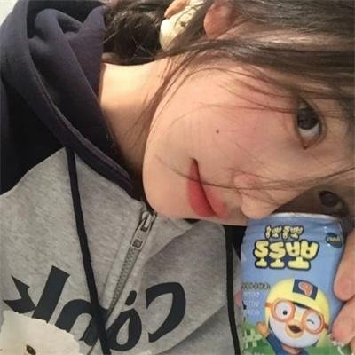 玉米地的小孩